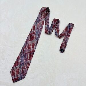 Bugatti‎ Red and Gray Patterned Silk Tie